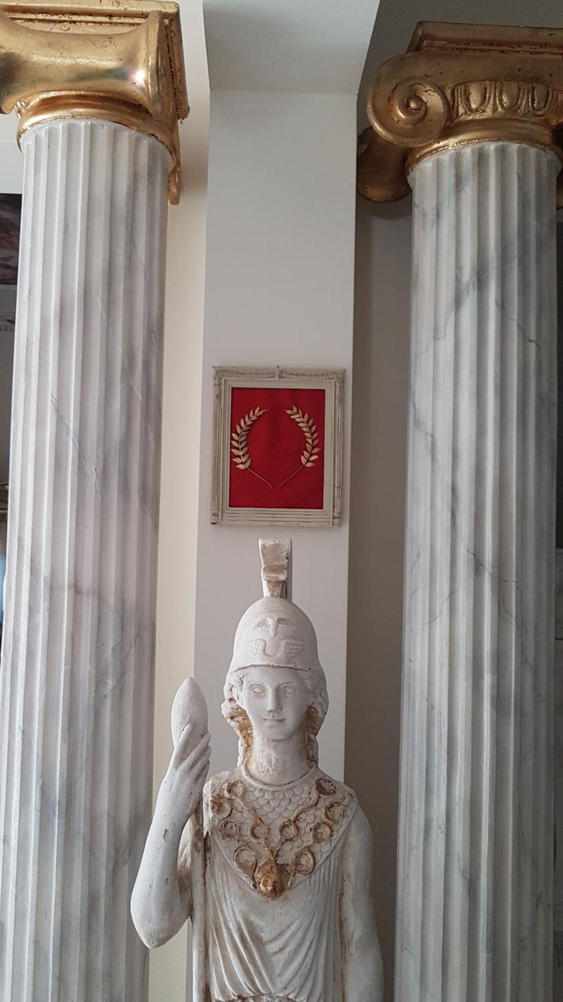 ネア・ムダニアRoyal Houseアパートメント エクステリア 写真